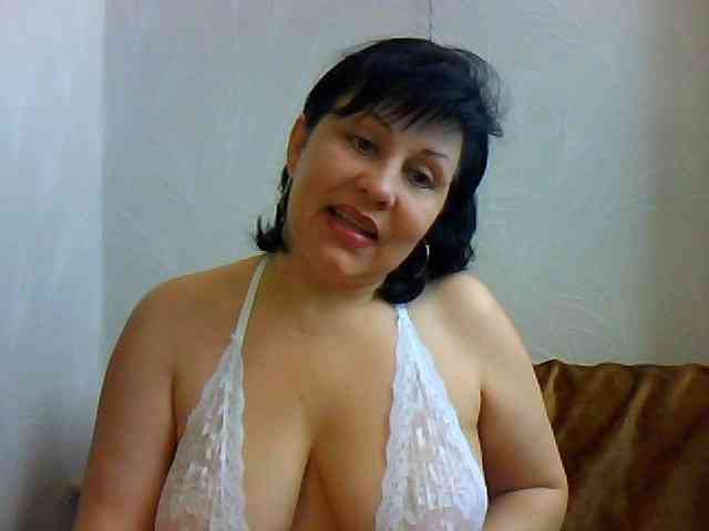 ShokoladPusss-XxX webcam