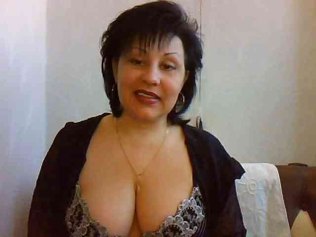 ChokoPiss-69 webcam