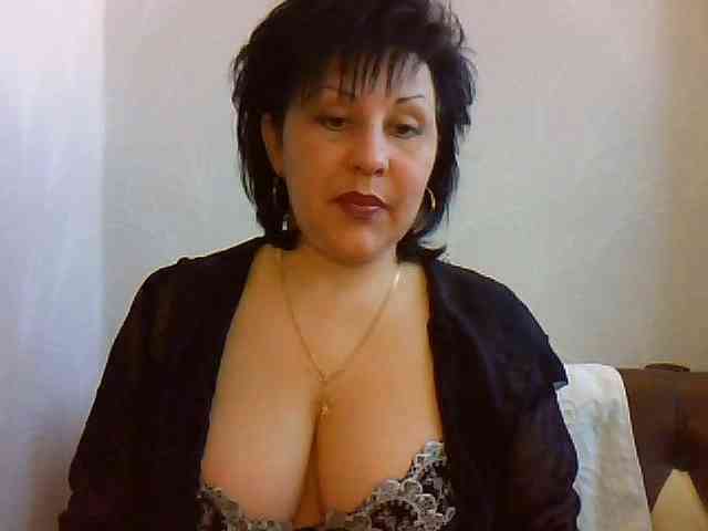 SweetPussyZvZ webcam