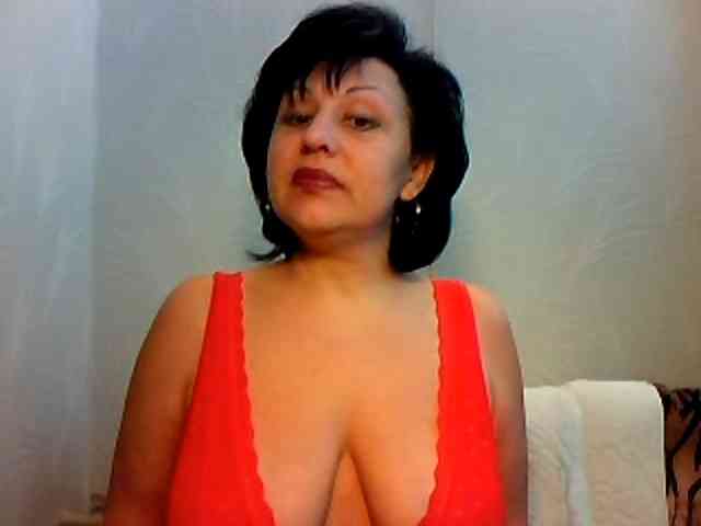 ChokoPiss-69 webcam