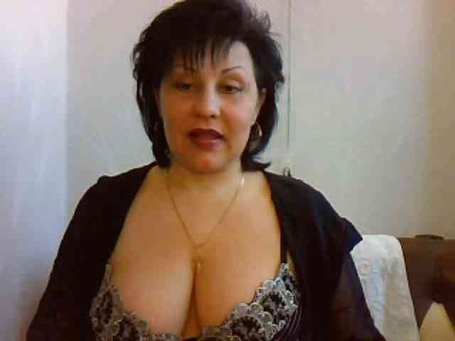 ChokoPiss-69 webcam