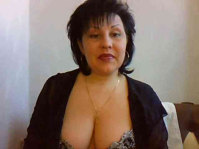 ShokoladPusss-XxX webcam