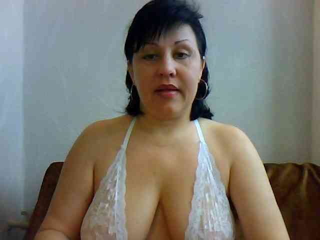 ChokoPiss-69 webcam