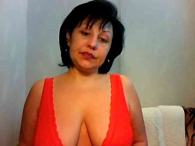 ChokoPiss-69 webcam