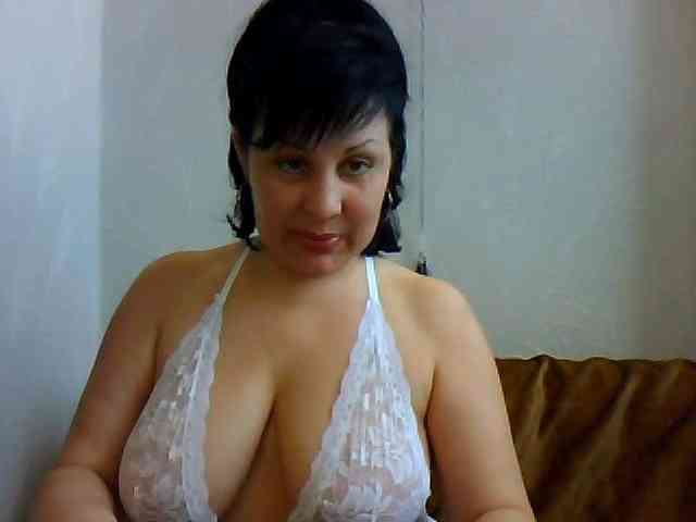 ChokoPiss-69 webcam