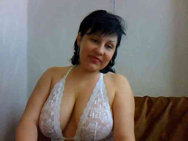 ChokoPiss-69 webcam