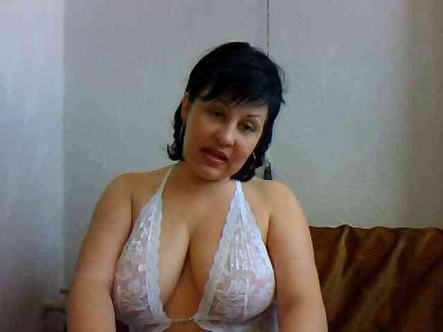 ChokoPiss-69 webcam