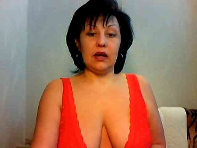 SweetPussyZvZ webcam