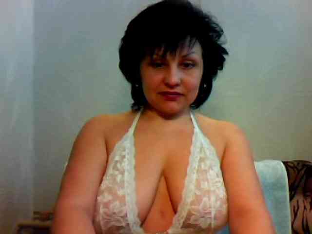 ShokoladPusss-XxX webcam