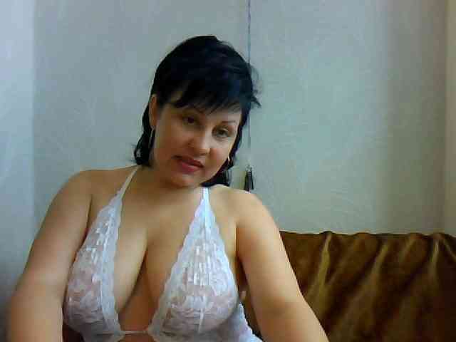 ChokoPiss-69 webcam