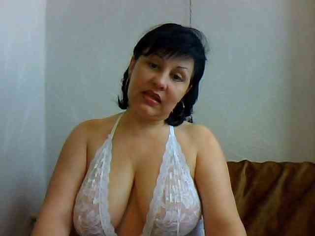 ChokoPiss-69 webcam