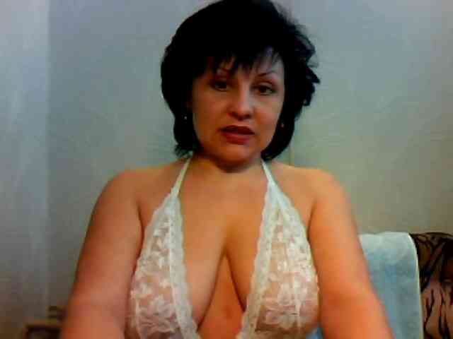 ChokoPiss-69 webcam