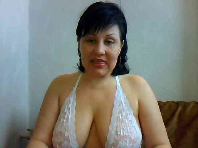 ChokoPiss-69 webcam