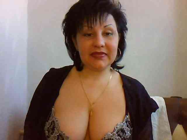 ShokoladPusss-XxX webcam