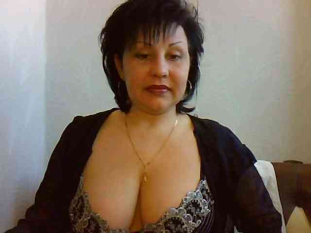 ShokoladPusss-XxX webcam