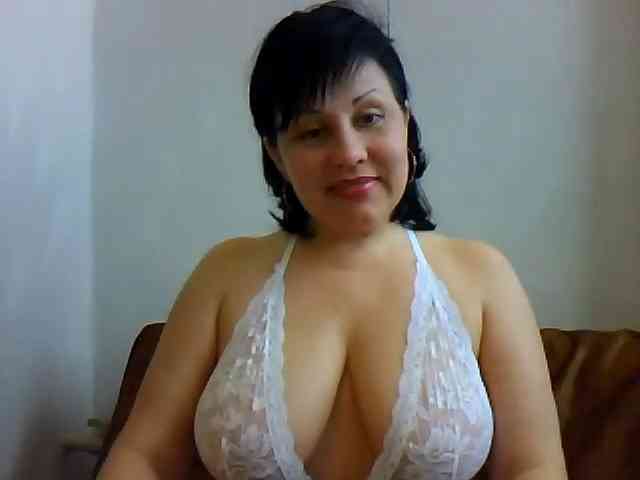 Natali-63 live female cam on bongacams
