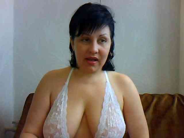 SweetPussyZvZ webcam