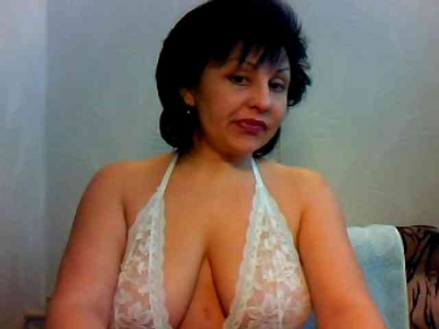 ChokoPiss-69 webcam
