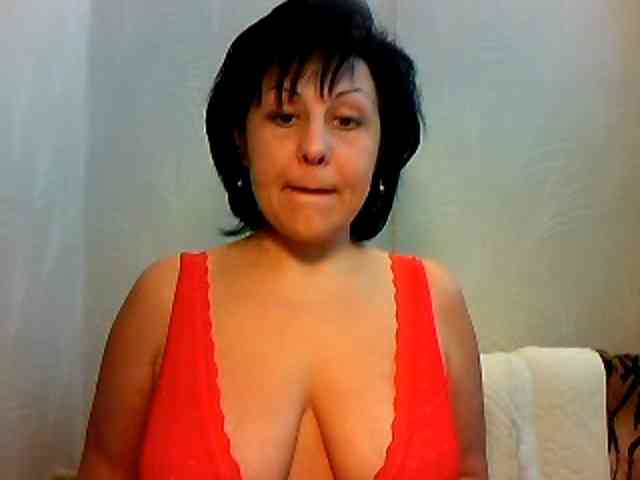 ShokoladPusss-XxX webcam