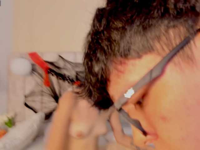 diana-santy live cam on BongaCams