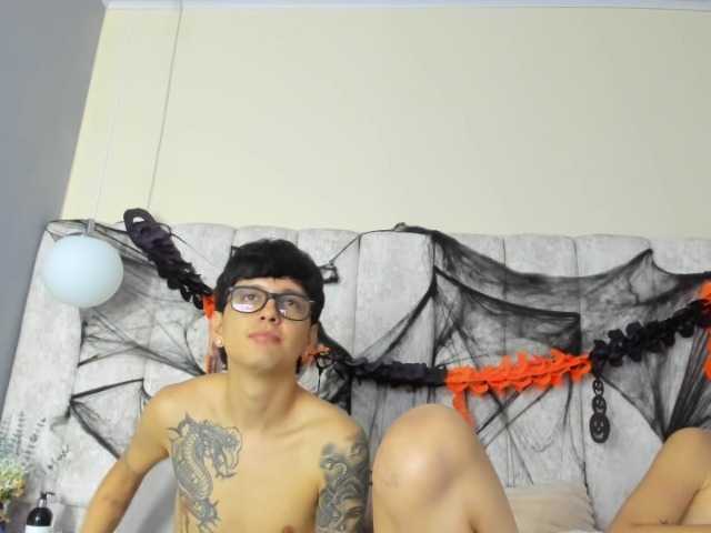 diana-santy live cam on BongaCams