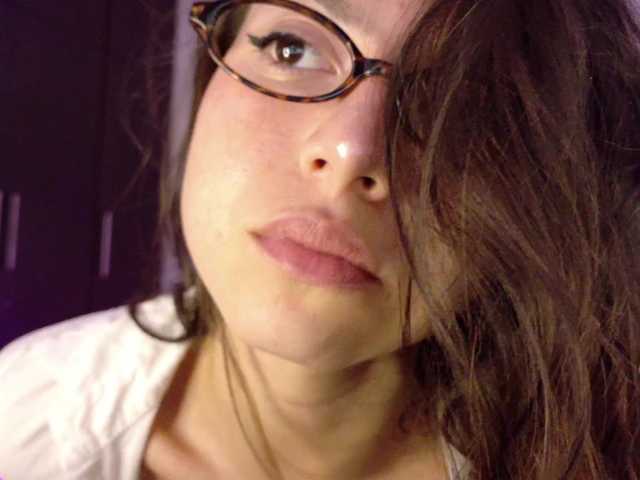 lolamustaine
