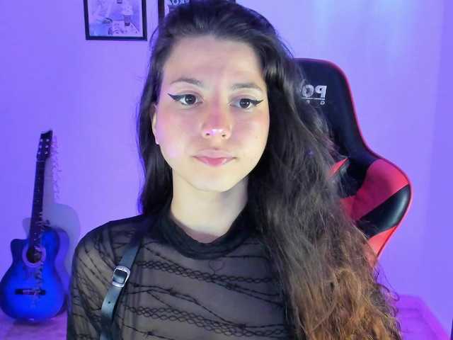 lolamustaine