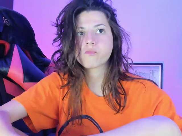 lolamustaine
