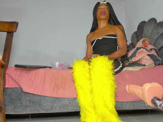 vicky-hot