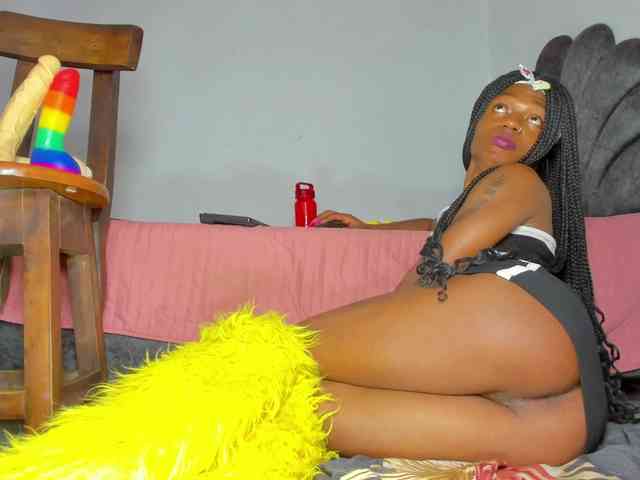 vicky-hot