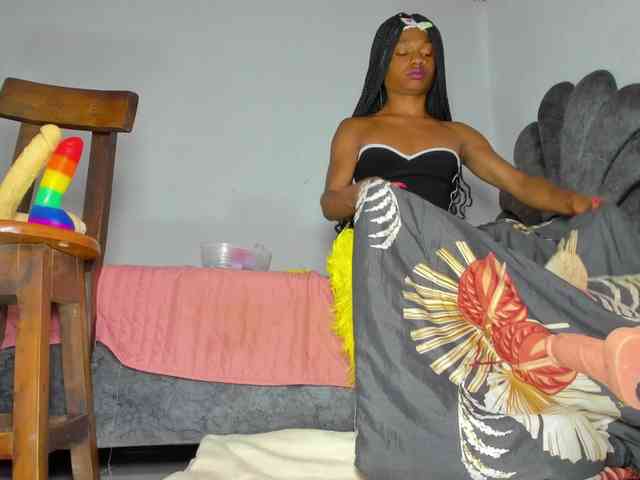 vicky-hot