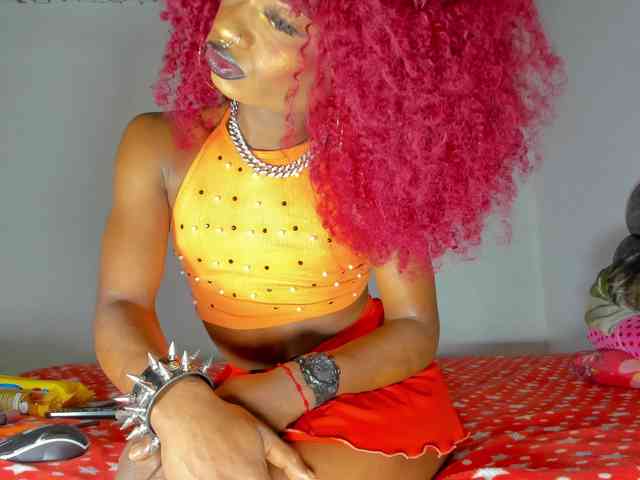 vicky-hot