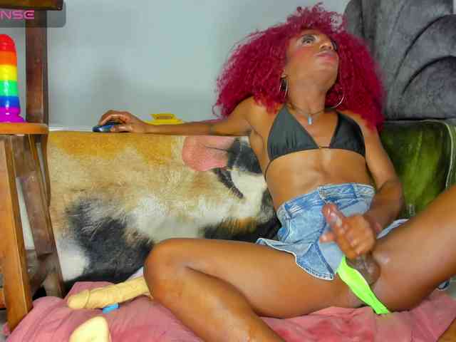 vicky-hot