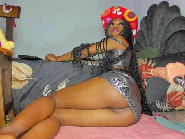 vicky-hot