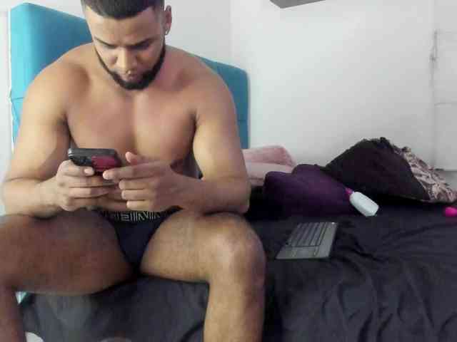 Nataymiky Live Webcam on BongaCams