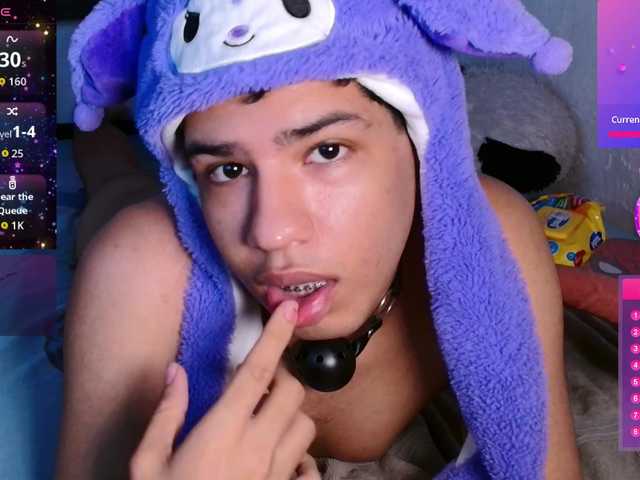 Santiago-Foxx