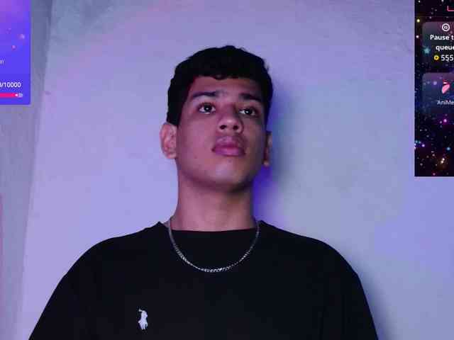 santiago-Foxx Sex Cam Show