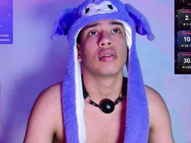 santiago-Foxx Sex Cam Show