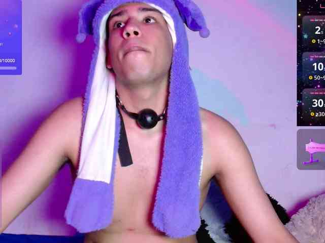 santiago-Foxx Sex Cam Show