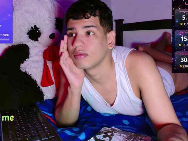 santiago-Foxx Sex Cam Show