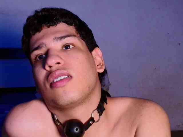 santiago-Foxx