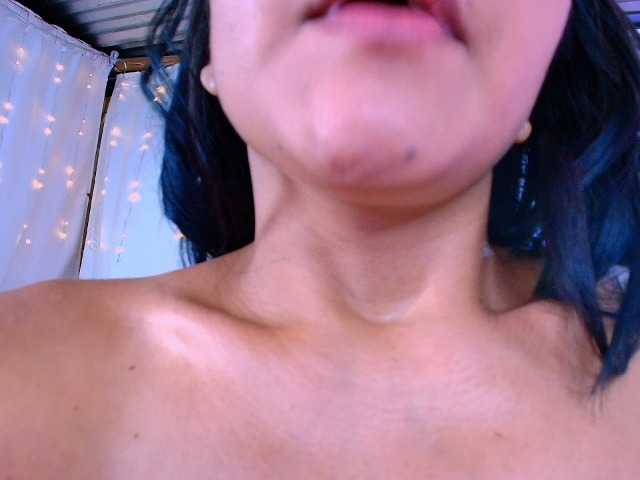 Danielasew live cam on BongaCams
