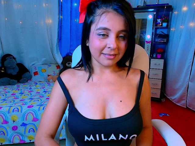 Danielasew live cam on BongaCams