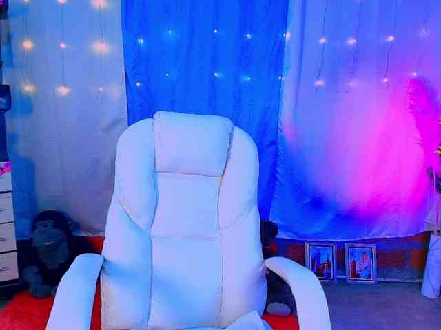 Danielasew webcam