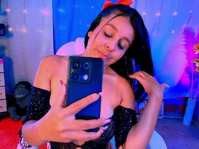 Danielasew webcam