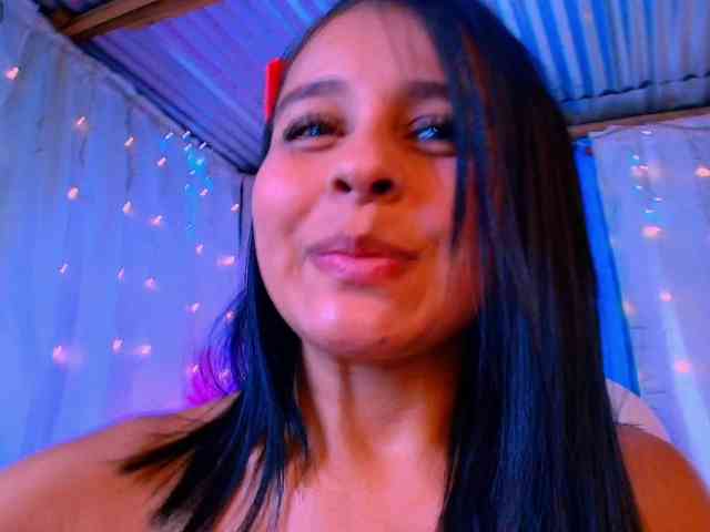 Danielasew webcam