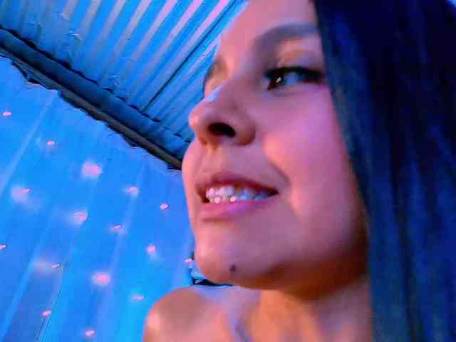 Danielasew webcam