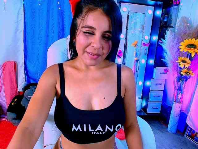 Danielasew webcam