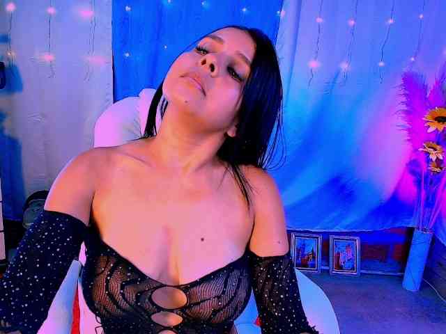 Danielasew webcam
