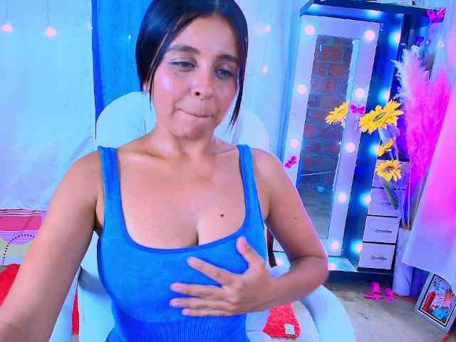 Danielasew webcam